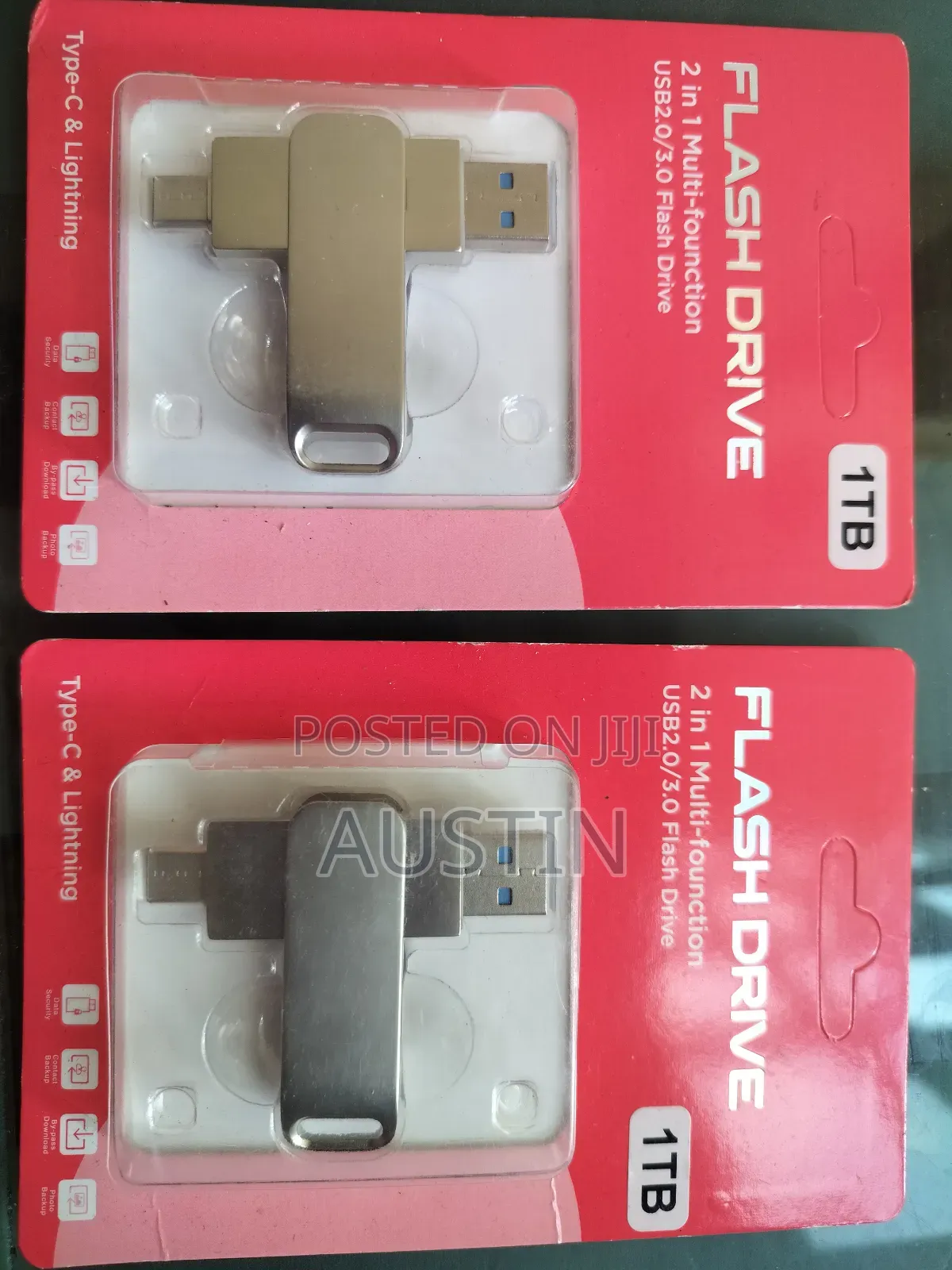 USB Drive 2 in One. Phone and PC