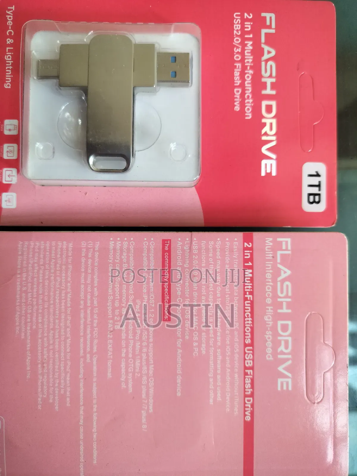 USB Drive 2 in One. Phone and PC