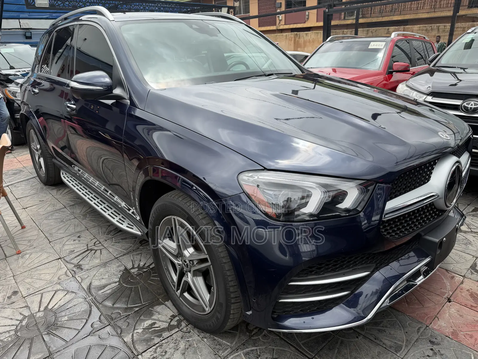 Mercedes-Benz GLE-Class 2022 Blue