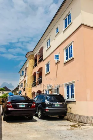 Furnished 18bdrm Block of Flats in Lekki Gardens Estate for rent