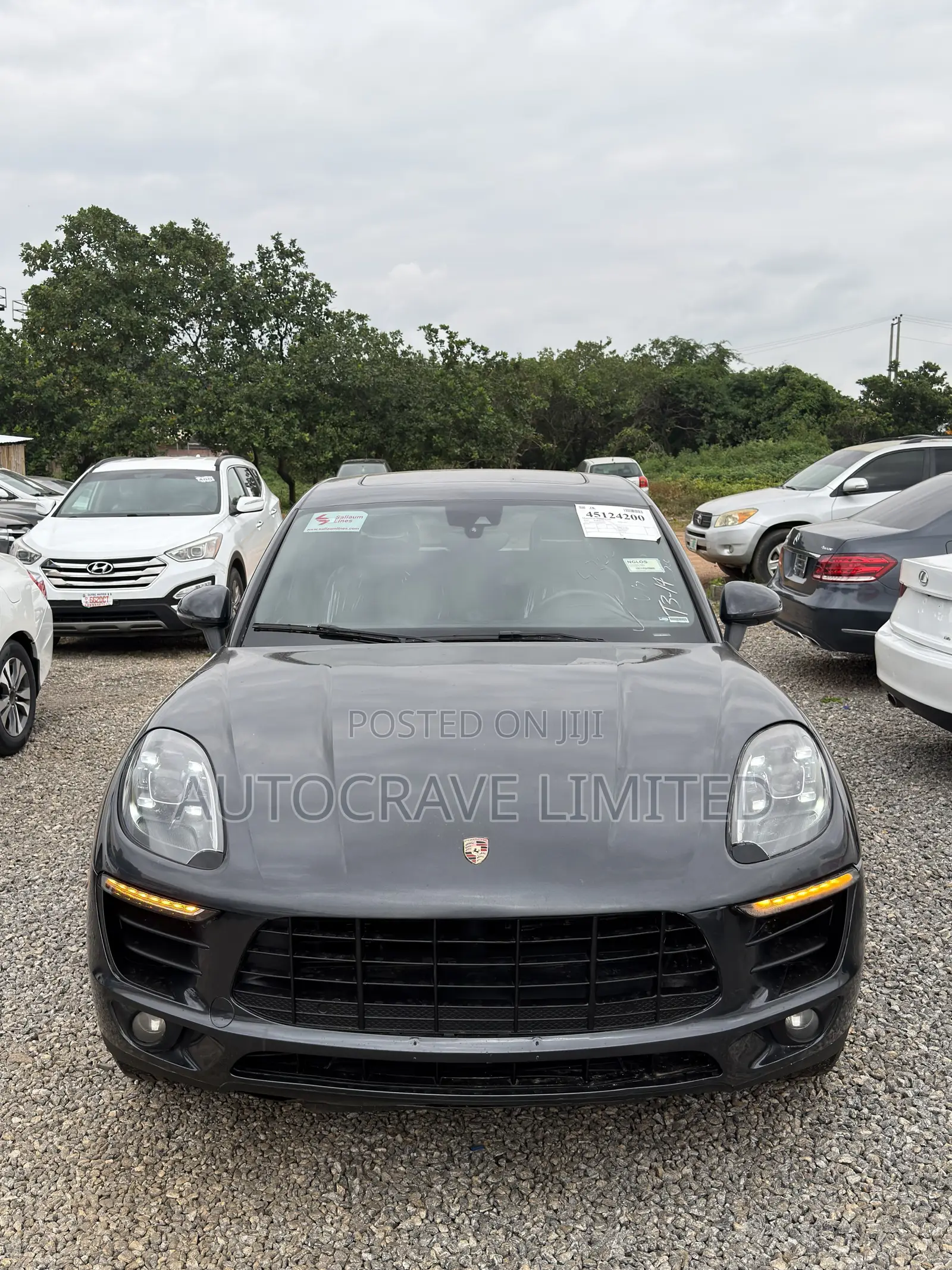 Porsche Macan Base 2018 Gray