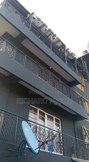 3bdrm Block of Flats in Ijesha for sale