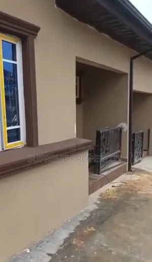 3bdrm Bungalow in Akobo Akala Estate, Ibadan for rent