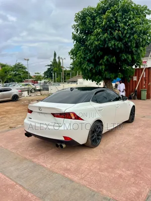 Lexus IS 2017 White