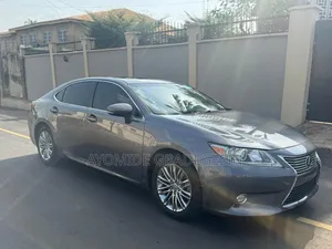Lexus ES 2015 Gray