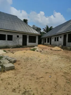 1bdrm Block of Flats in Eket for sale