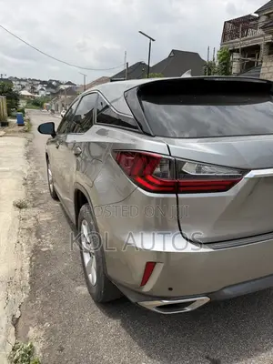 Lexus RX 350 FWD 2017 Silver