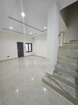 4bdrm Duplex in Guzape District for rent