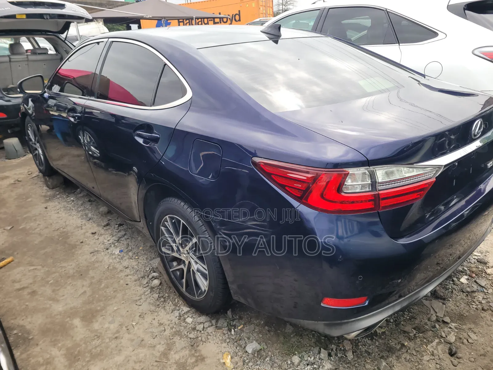 Lexus ES 2016 Blue