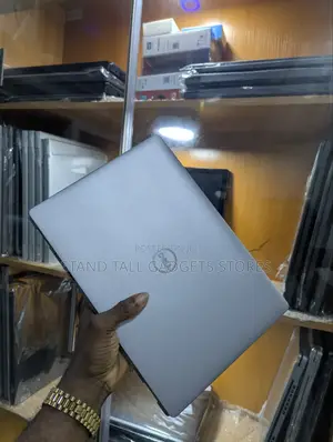 Laptop Dell Latitude 5310 16GB Intel Core i5 SSD 256GB