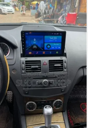 Mercedes Benz C200/230/250/300/350 W204 2007-2011 Android Player