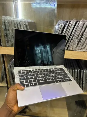 Laptop HP EliteBook x360 1030 G7 32GB Intel Core i7 SSD 512GB