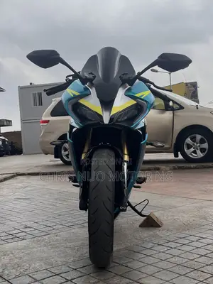 CFMoto 250SR 2021