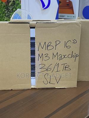 New Laptop Apple MacBook Pro 2023 M3 Max 36GB Apple M3 Max SSD 1T