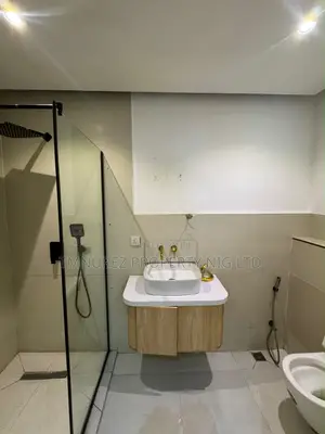 2bdrm Apartment in Lekki Phase 1 for rent