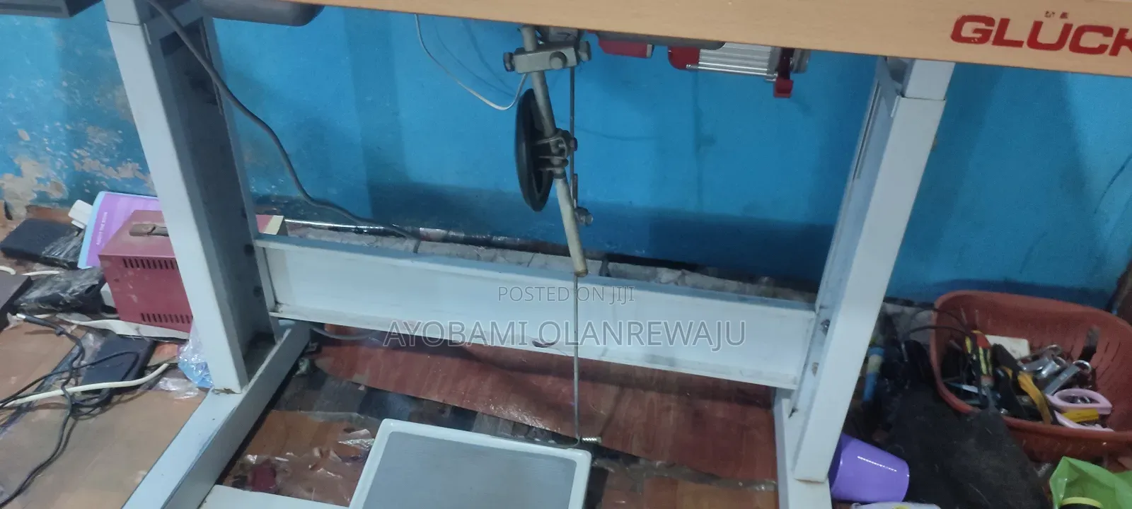 Gluck Industrial Straight Sewing Machine
