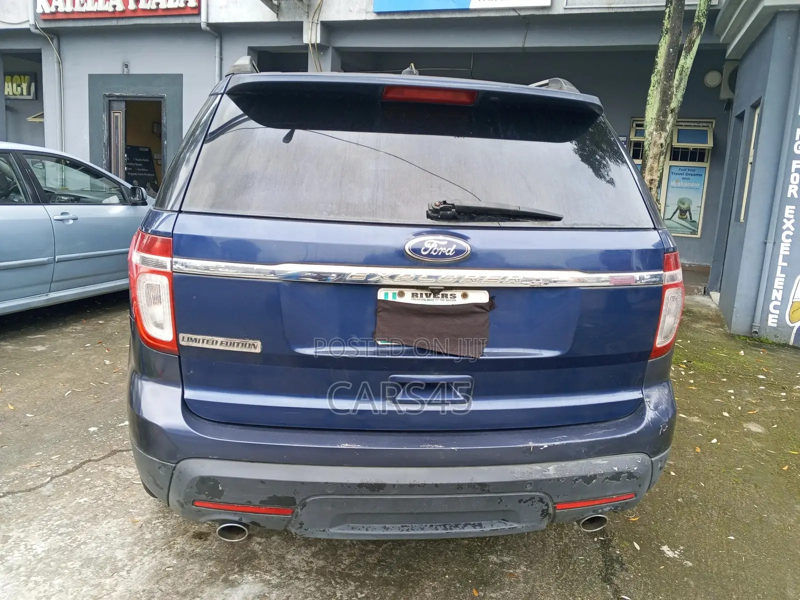Ford Explorer Base 4dr 4x4 (3.5L 6cyl 6A) 2012 Blue