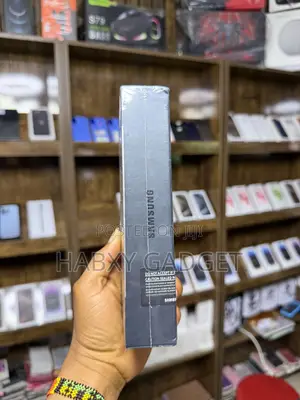 New Samsung Galaxy S21 Ultra 5G 128 GB Black