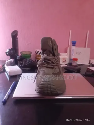 Shoe Boots