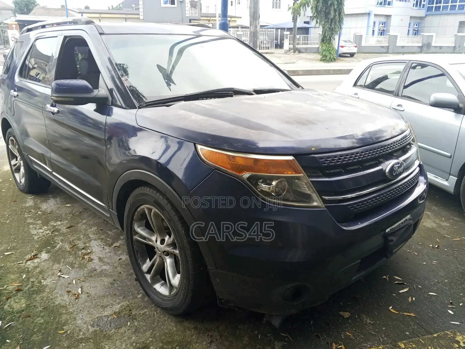 Ford Explorer Base 4dr 4x4 (3.5L 6cyl 6A) 2012 Blue