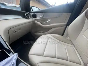 Mercedes-Benz GLC-Class 2017 White