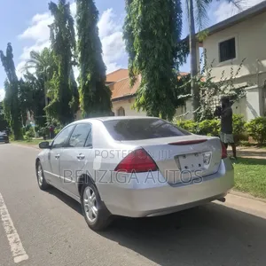 Honda Accord 2007 Silver