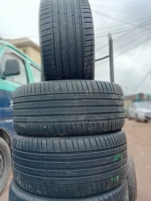 285/45r20 Direct Tokunbo Michelin Tyres Available. 1 Year Warranty