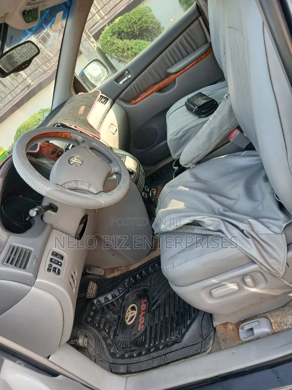 Toyota Sienna 2006 Gray