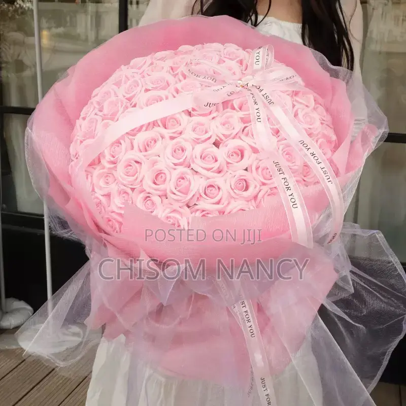 99 Roses Flower Bouquet