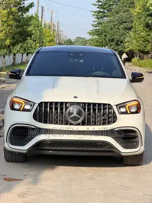 Mercedes-Benz GLE-Class 2021 White