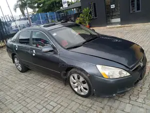 Honda Accord 2006 Gray