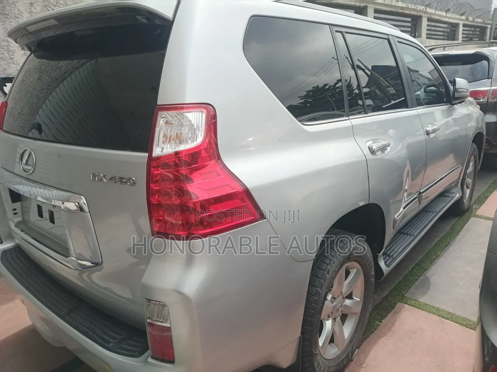 Lexus GX 2014 Silver