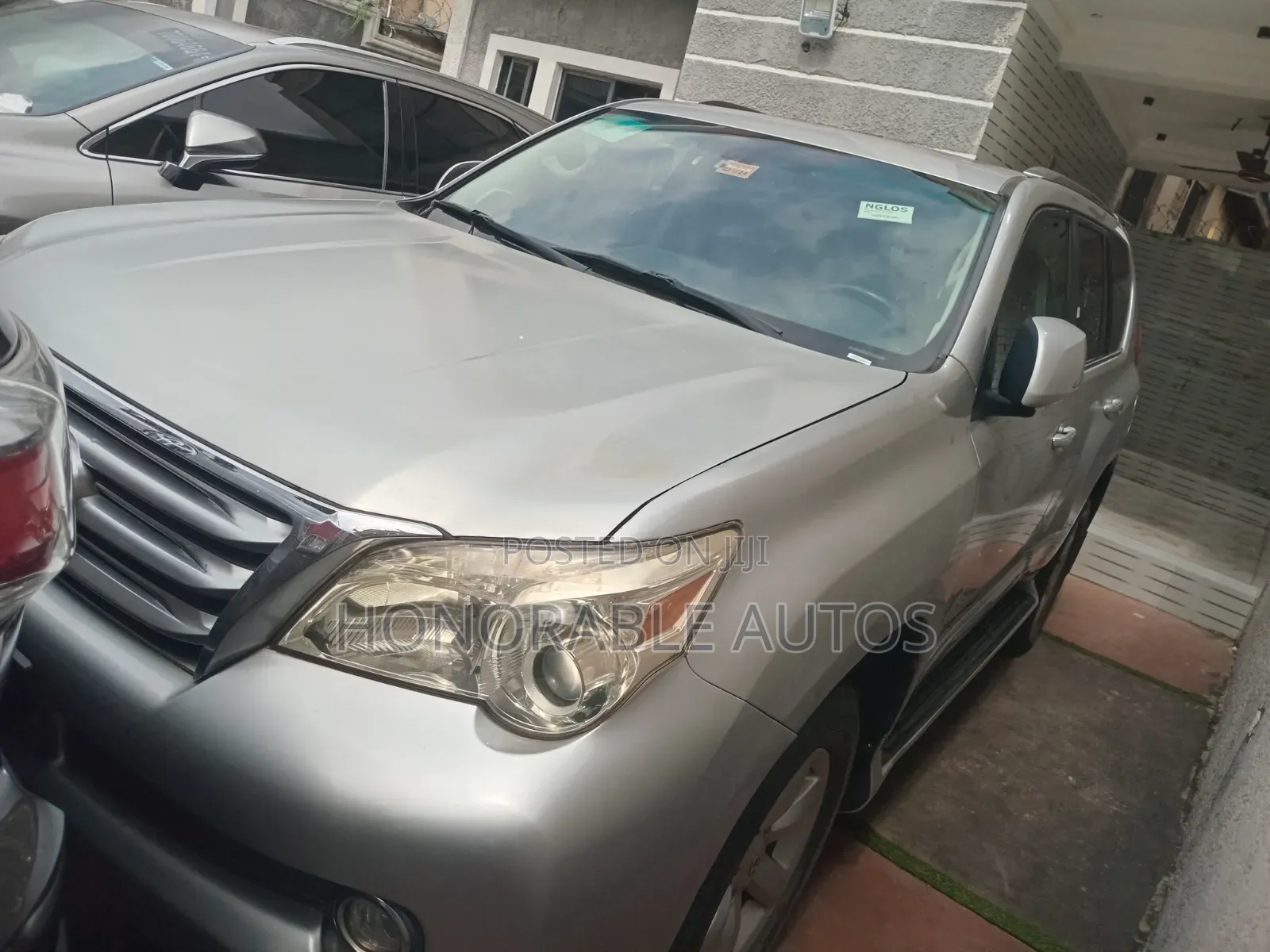 Lexus GX 2014 Silver