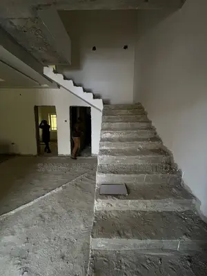 3bdrm Duplex in Awoyaya for sale