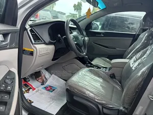Hyundai Tucson 2016 Silver