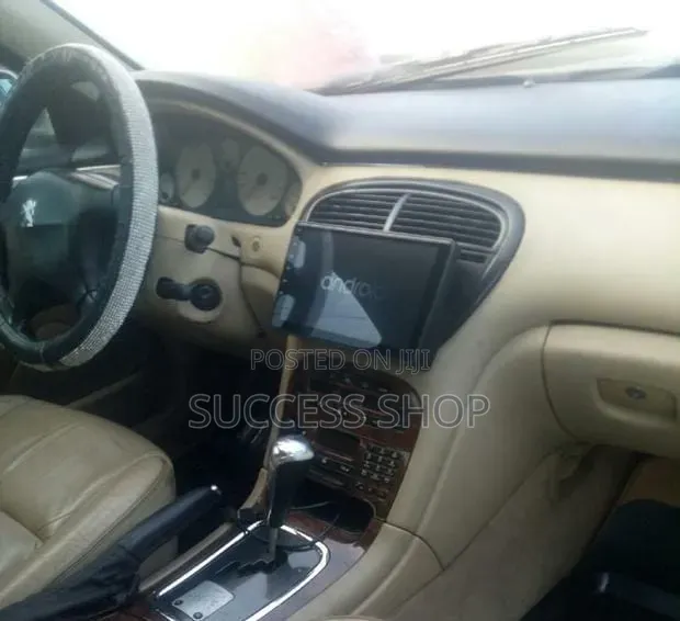 Peugeot 607 Android Screen With Reverse Camera