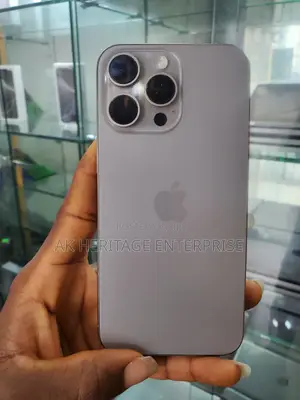 Apple iPhone 15 Pro Max 256 GB White