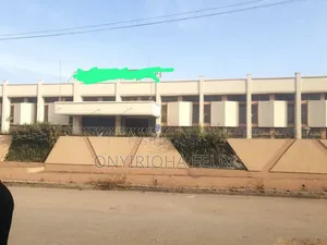 48 Room Hotel