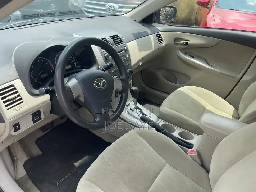 Toyota Corolla 2012 Blue