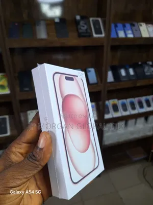 New Apple iPhone 15 128 GB Pink