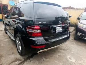 Mercedes-Benz M Class 2011 Black