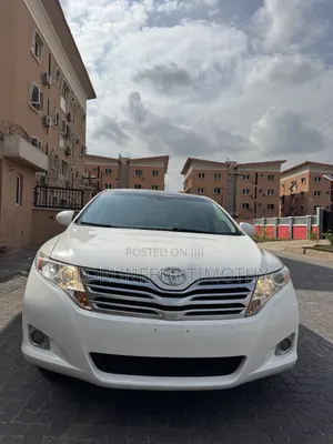 Toyota Venza 2010 White