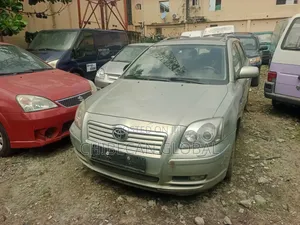 Toyota Avensis 2005 Silver