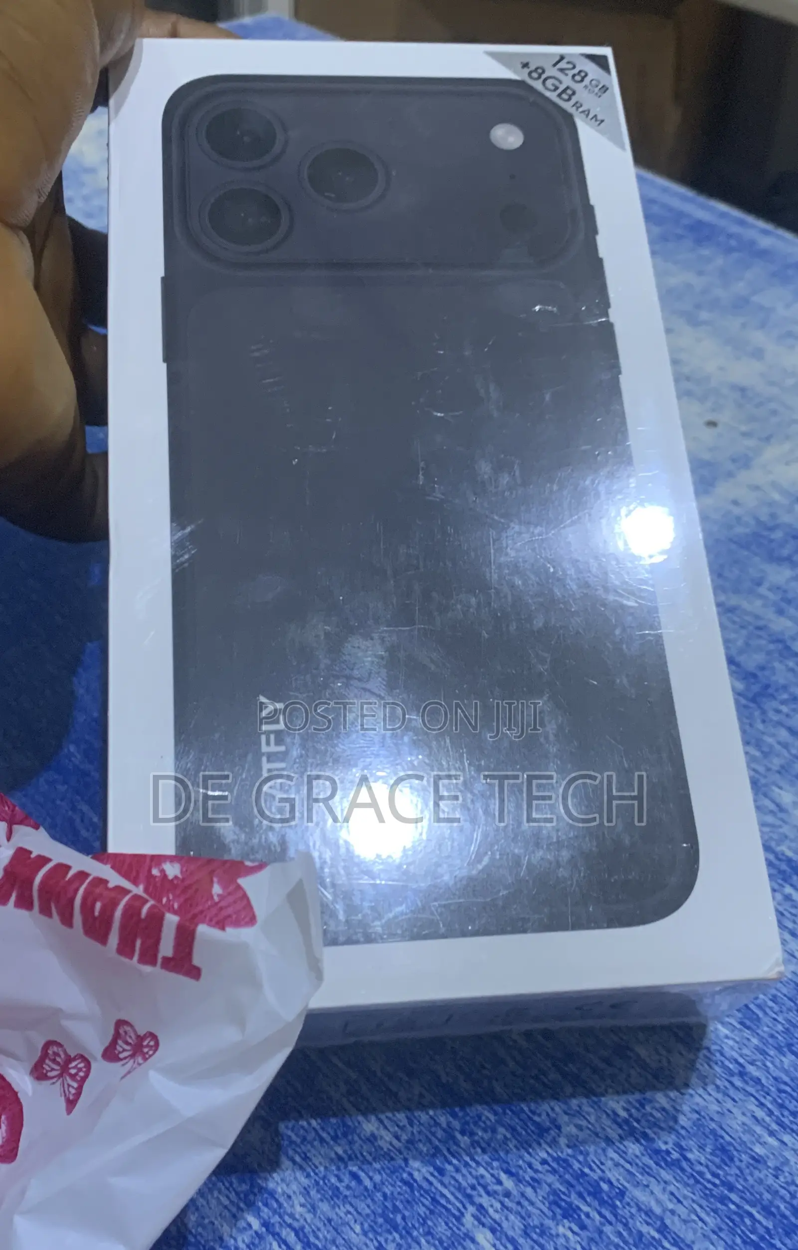 New Mobile Phone 128 GB Black
