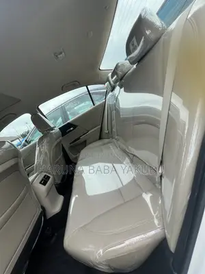 Honda Accord EX-L V-6 4dr Sedan FWD (3.5L 6cyl 6A) 2013 White