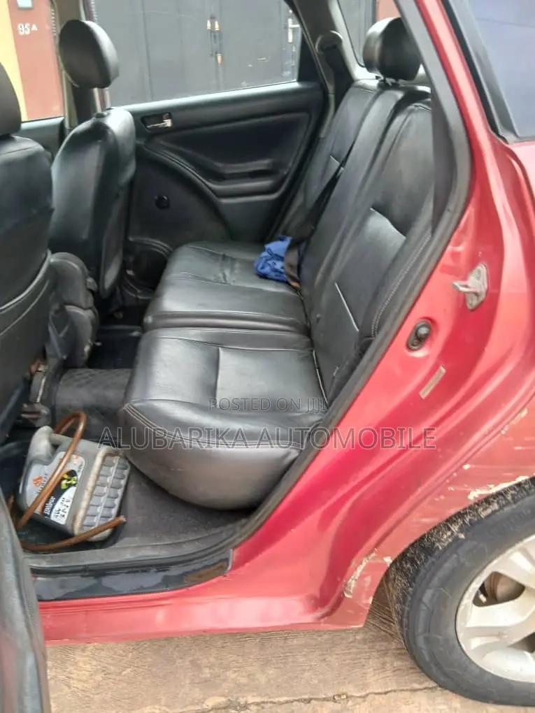 Toyota Matrix 2002 Red