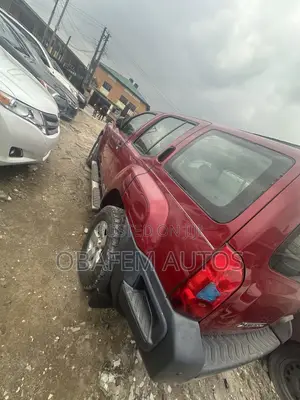 Nissan Xterra S 4x4 2009 Red