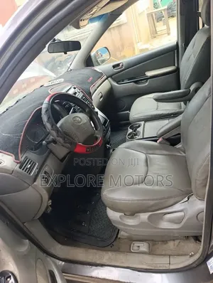 Toyota Sienna 2005 Gray