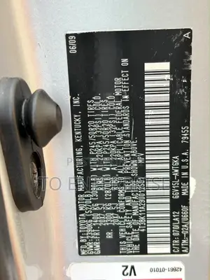 Toyota Venza 2010 Silver