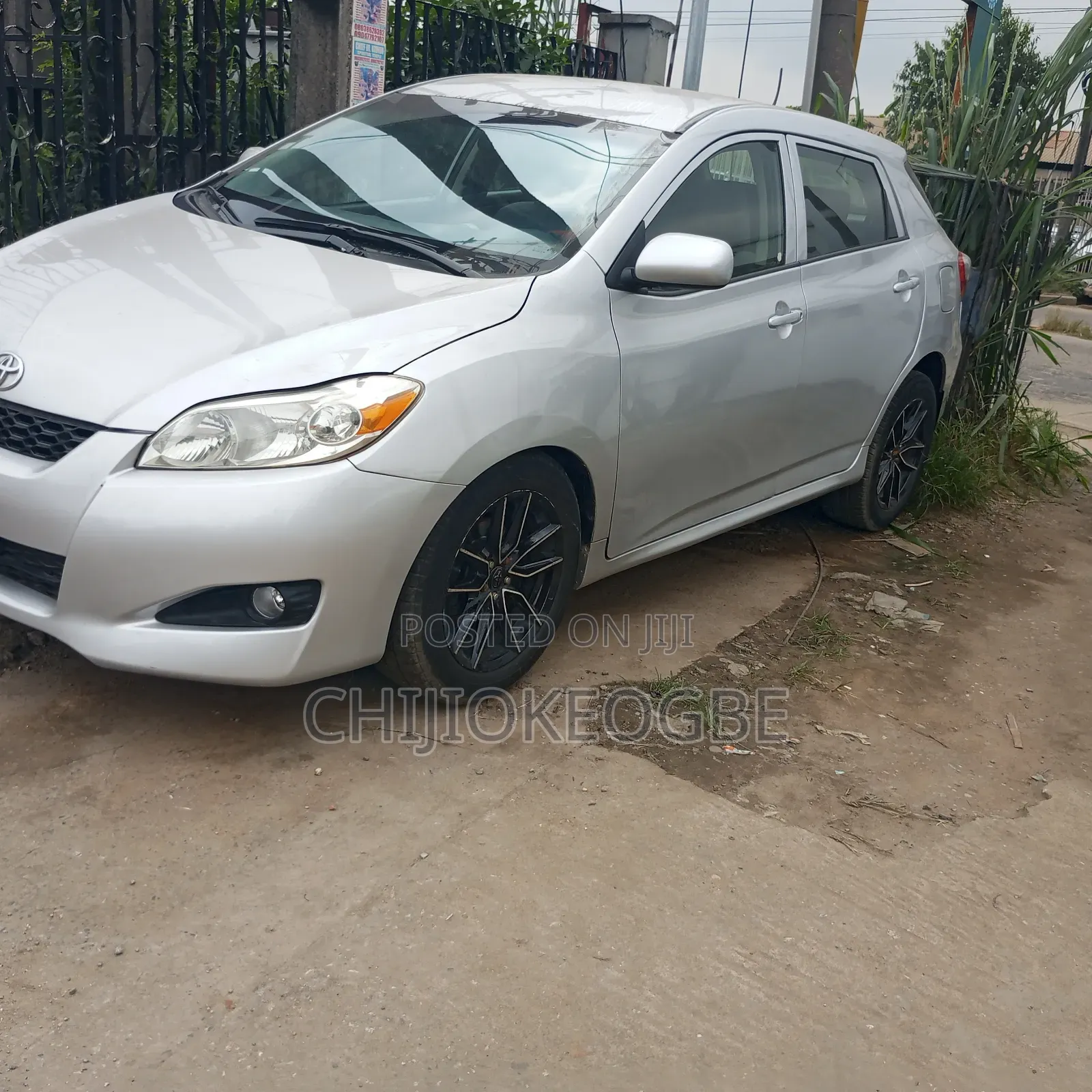Toyota Matrix 2010 Silver